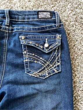 Earl Jean Dark Blue Embellished capris